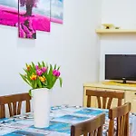 Lejlighed Casa Mary, A Pochi Passi Dal Mare Iun R9437