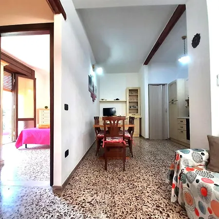 דירה Casa Mary, A Pochi Passi Dal Mare Iun R9437 *